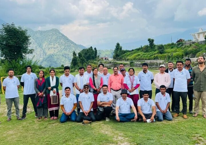 बागेश्वर : लीती गांव में टूर मैनेजर प्रशिक्षण कार्यक्रम का शुभारंभ, युवाओं को मिलेगा रोजगार का नया मार्ग
