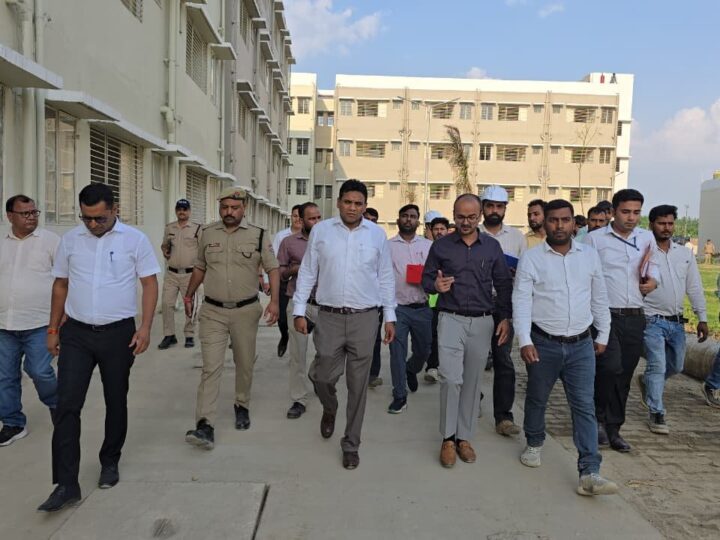 धामी सरकार की बड़ी सौगात, मात्र 03 लाख रुपये में मिलेगा आधुनिक फ्लैट, तैयार हुई उत्तराखंड की सबसे बड़ी EWS आवासीय परियोजनाओं में से एक