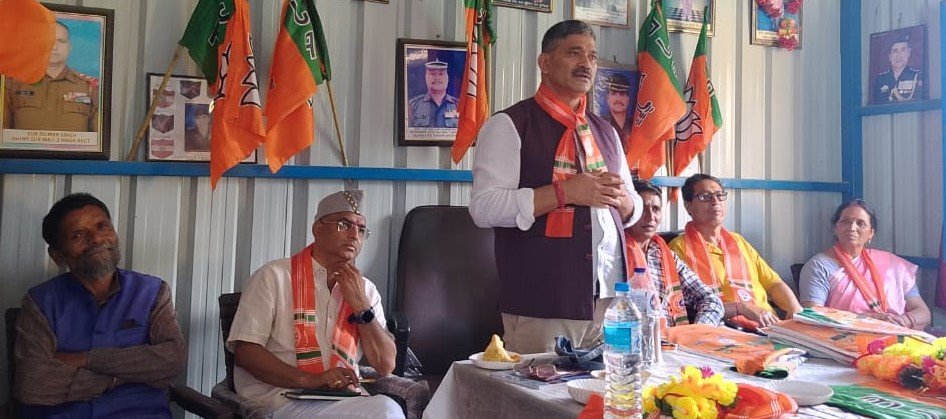 टिकट किसी को भी मिले सभी को भाजपा के लिए काम करना होगा – राजेंद्र भंडारी