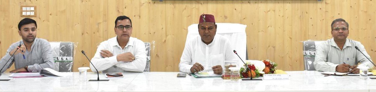 बीस सूत्री में बढ़ी रफ्तार, चमोली पहुंचा पांचवें पायदान पर