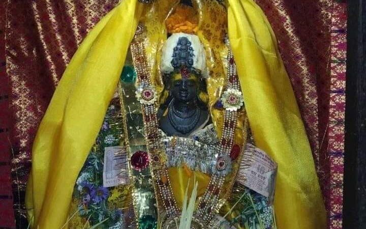 जहां भगवान विष्णु की पूजा में महिला और पुरुष पुजारी निभाते हैं समान भूमिका