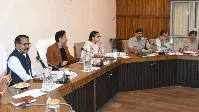 नैनीताल : 01 अगस्त से मॉल रोड पर वाहनों के हॉर्न बजाने पर रहेगा पूर्ण प्रतिबंध, उल्लंघन पर होगी दण्डात्मक कार्रवाई