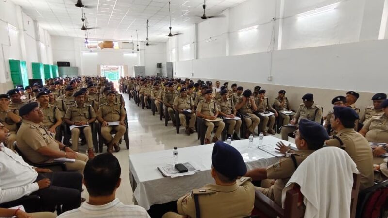 नीलकंठ श्रावण कांवड़ मेला-2026 का शुभारंभ, एसएसपी सर्वेश पंवार ने पुलिस बल को किया ब्रीफ
