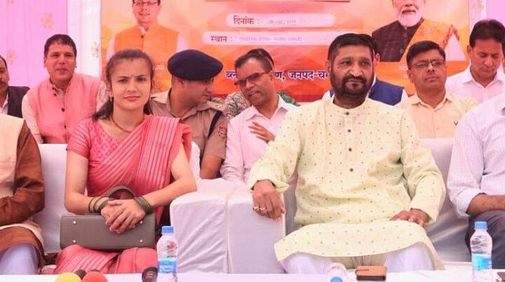 गांव की चौखट पर पहुंचा प्रशासन, हरगढ़ शिविर में  शिकायतों का हुआ समाधान