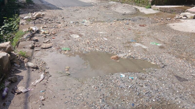 कर्णप्रयाग-नैनीताल हाइवे पर क्षतिग्रस्त काजवे हादसों को देता न्यौता