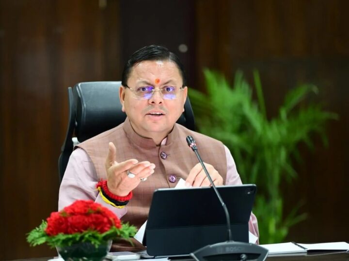ग्रामीणों की समस्या पर मुख्यमंत्री धामी का तत्काल एक्शन, सकण्ड गांव की सड़क को लेकर तीन माह में कार्रवाई के निर्देश