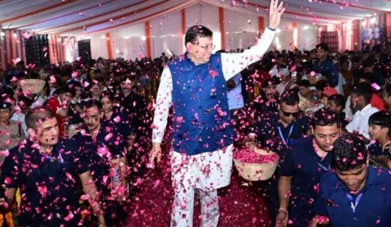 सीएम धामी ने ऐतिहासिक उपलब्धि की हासिल, एनडी तिवारी को पीछे छोड़ सबसे ज्यादा दिनों तक मुख्यमंत्री बनने का रिकॉर्ड किया दर्ज