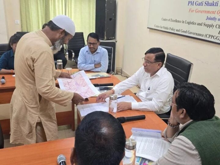 तीसरे दिन भी जारी रहा देहरादून महायोजना-2041 पर जनसंवाद, सेक्टर-03 के नागरिकों ने रखे सुझाव और आपत्तियां
