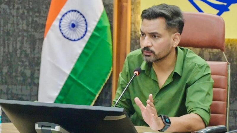 देहरादून में 465 दलित युवाओं को मिलेगा स्वरोजगार और कौशल विकास का तोहफा; प्रधानमंत्री अनुसूचित जाति अभ्युदय योजना-के तहत ₹124.94 लाख की जिला कार्ययोजना को डीएम की हरी झंडी