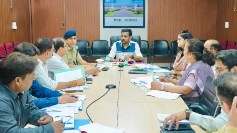 नशे के सौदागरों पर कसेगा शिकंजा : हॉटस्पॉट क्षेत्रों का जीआईएस विश्लेषण कर होगी सर्जिकल स्ट्राइक; ड्रग्स के खिलाफ जीरो टॉलरेंसः हर युवा का भविष्य बचाना हमारी प्राथमिकता – डीएम