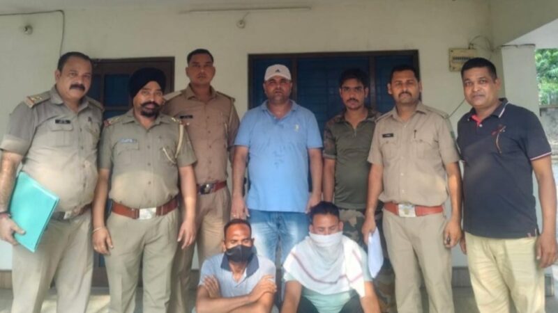 खैर के पेड़ों के अवैध कटान पर वन विभाग की बड़ी कार्रवाई, दो तस्कर गिरफ्तार
