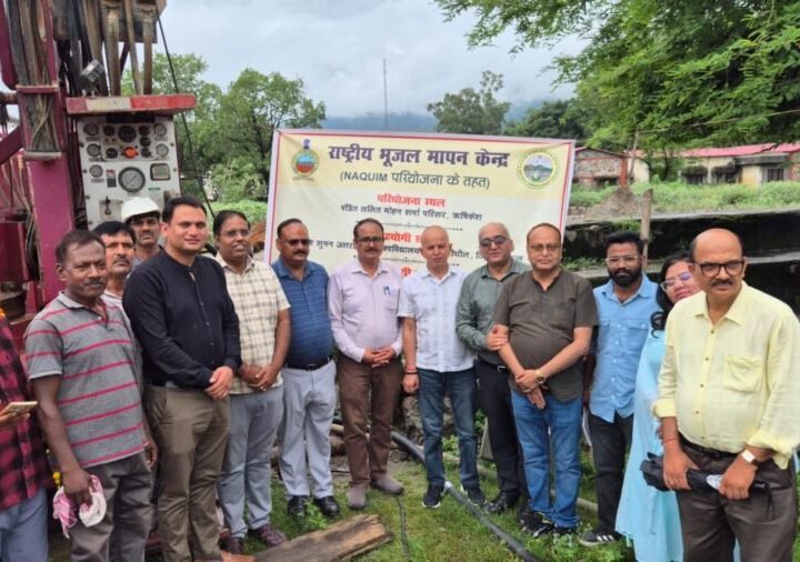 पंडित ललित मोहन शर्मा परिसर ऋषिकेश में भूजल संरक्षण की दिशा में वैज्ञानिक पहल, पीजोमीटर स्थापना कार्य शुरू