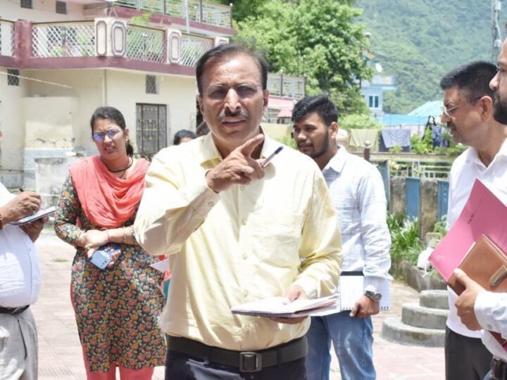 मतदाता सूची होगी त्रुटिरहित, प्रेक्षक ने बीएलओ को दिए पारदर्शिता के निर्देश
