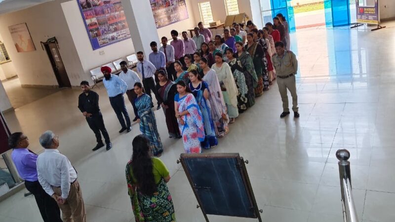 भगवंत ग्लोबल विश्वविद्यालय में श्रद्धा और उत्साह के साथ मनाई गई गुरु पूर्णिमा