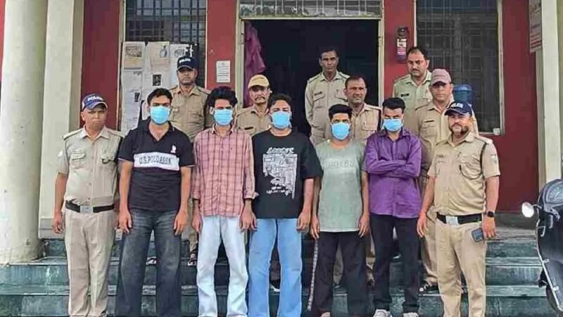 हुड़दंगियों पर सख्त दून पुलिस, सार्वजनिक स्थान पर उपद्रव करने वाले 5 लोगों को किया गिरफ्तार