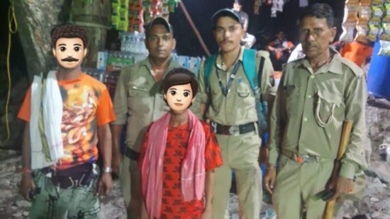 कांवड़ यात्रा में नीलकंठ पैदल मार्ग पर परिजनों से बिछड़े 2 मासूमों का परिजनों से पुलिस ने कराया मिलन