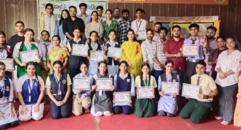 कोटद्वार : शहीद मंदीप सिंह रावत की स्मृति में नगर स्तरीय वाद-विवाद प्रतियोगिता, 11 विद्यालयों के विद्यार्थियों ने दिखाई प्रतिभा