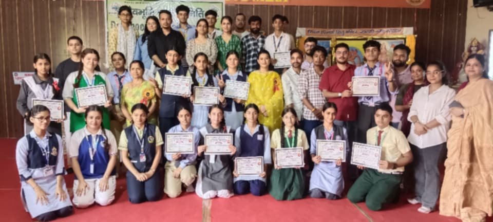कोटद्वार : शहीद मंदीप सिंह रावत की स्मृति में नगर स्तरीय वाद-विवाद प्रतियोगिता, 11 विद्यालयों के विद्यार्थियों ने दिखाई प्रतिभा
