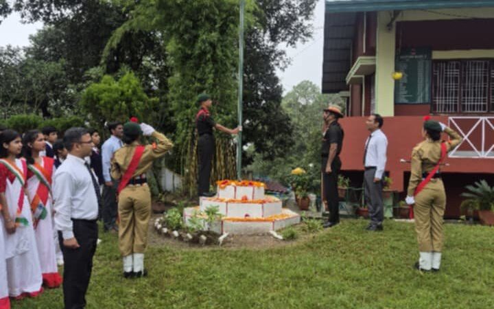 आर्मी पब्लिक स्कूल लैंसडौन में मनाया गया 80वाँ स्वतंत्रता दिवस
