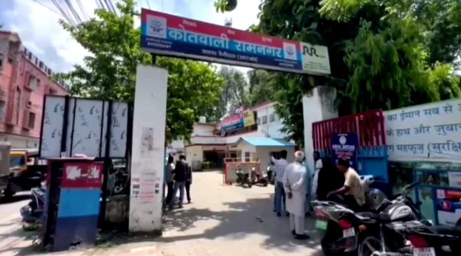 उत्तराखंड : पुलिस और वांटेड बदमाश के बीच मुठभेड़, पैर में गोली लगने के बाद गिरफ्तार
