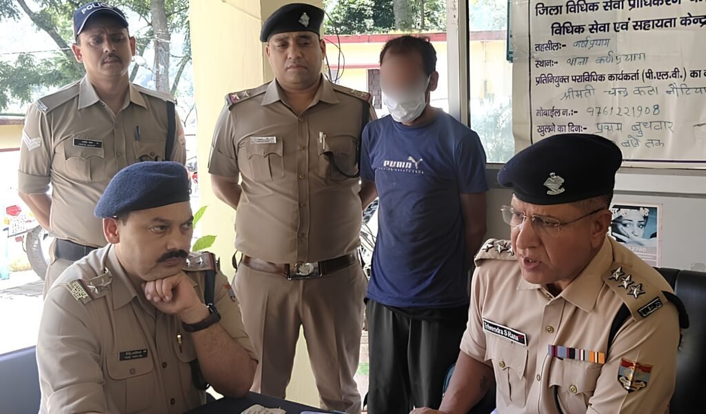 गौचर में बंद घर का ताला तोड़कर चोरी करने वाला गिरफ्तार