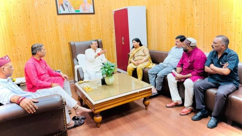नगर निगम परिवार की एकता सर्वोपरि, आपसी संवाद से होगा हर मतभेद का समाधान – महापौर सौरभ थपलियाल