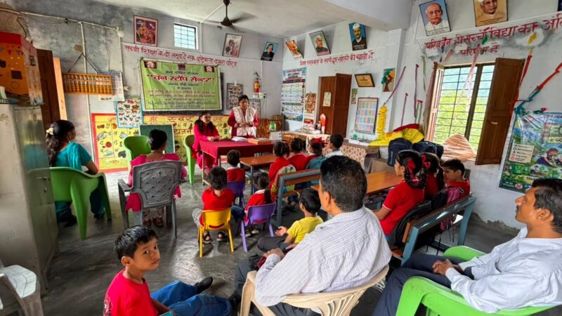 मिशन शक्ति के तहत बच्चों को वन स्टॉप सेंटर, पॉक्सो एक्ट और हेल्पलाइन नंबरों की दी जानकारी