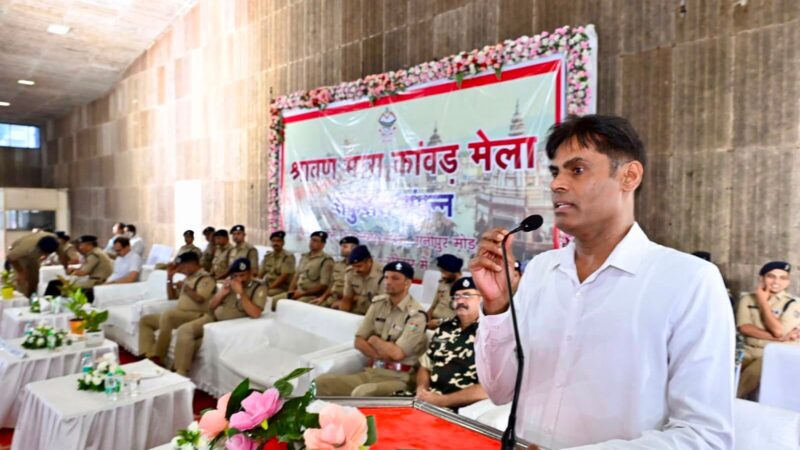 कांवड़ मेला सकुशल संपन्न, ड्यूटी में जुटी फोर्स को मिला सम्मान, एडीजी वी. मुरुगेशन ने पुलिसकर्मियों, ट्रैफिक वालंटियर्स व एसपीओ का बढ़ाया हौसला, सराहनीय कार्य करने वालों को किया सम्मानित