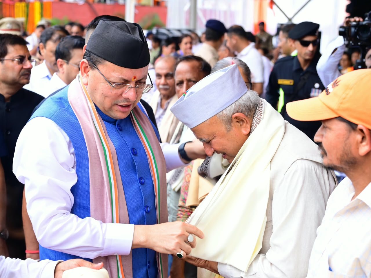 मुख्यमंत्री धामी ने वीर बलिदानियों एवं स्वतंत्रता संग्राम सेनानियों को किया नमन, प्रदेशवासियों को दी स्वतंत्रता दिवस की शुभकामनाएं
