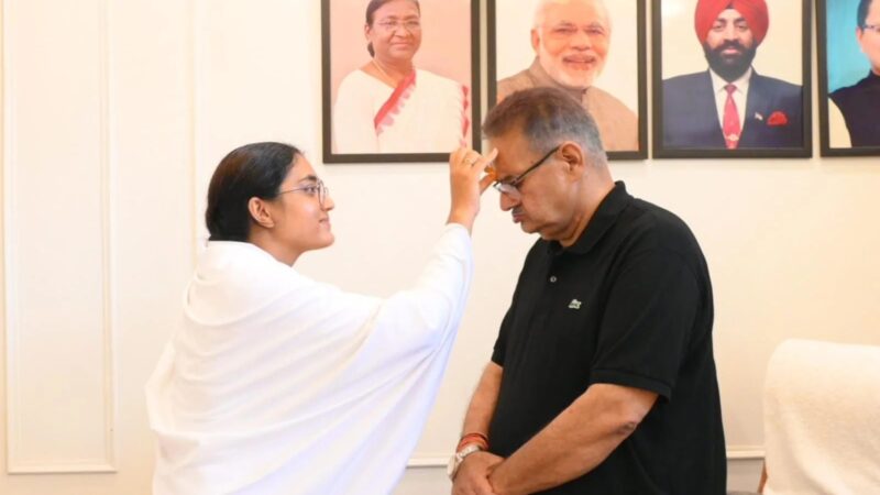 रक्षा सूत्र के साथ मजबूत हुआ स्नेह और विश्वास का बंधन, ब्रह्मकुमारी बहनों ने मंत्री गणेश जोशी को दी अग्रिम रक्षाबंधन की शुभकामनाएं