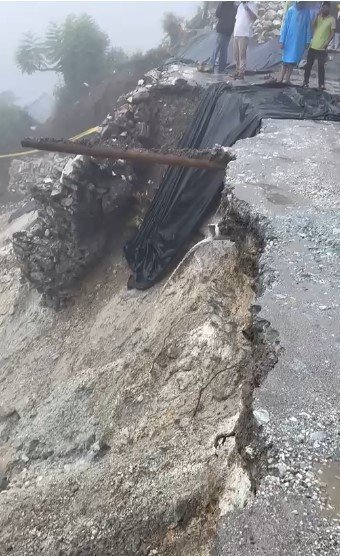 भू-धंसाव से ब्रह्मसैण पर मंडराया खतरा, मकानों से लेकर सड़क तक संकट
