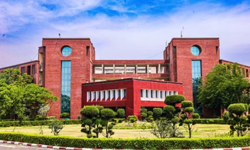 उत्तरकाशी में राजकीय आयुर्वेदिक मेडिकल कॉलेज की कवायद तेज, 3 से 5 एकड़ निशुल्क भूमि की तलाश