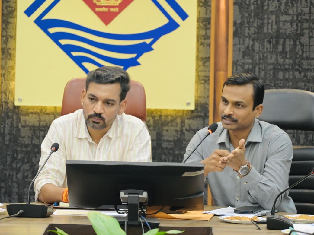 मतदाता सूची की शुद्धता सर्वाेच्च प्राथमिकता, फील्ड विजिट कर दूर करें समस्याएं – अपर मुख्य निर्वाचन अधिकारी