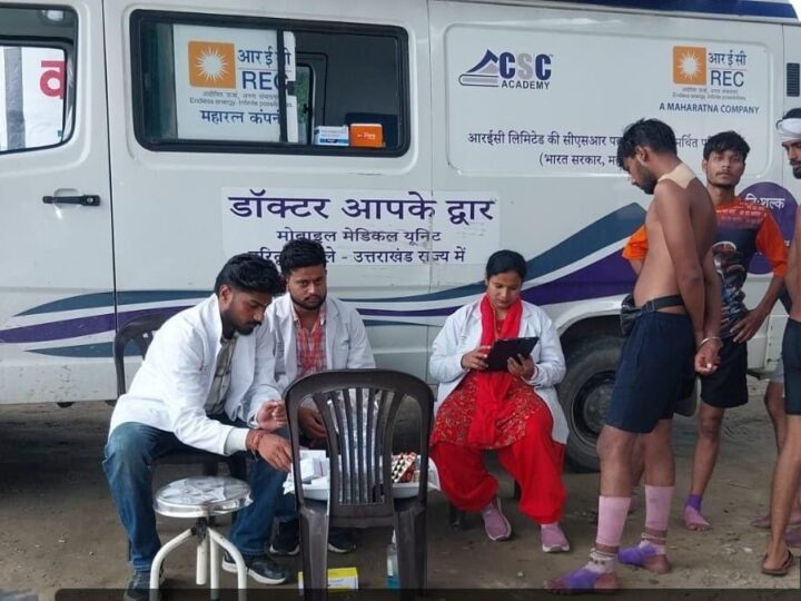 कांवड़ मेला-2026 में पहली बार शुरू हुई मेडिकल मोबाइल यूनिट बनी वरदान, 7 हजार श्रद्धालुओं को मिला मौके पर उपचार