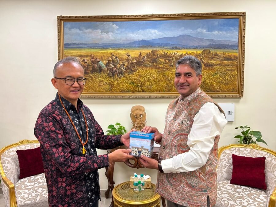 विश्व संस्कृत दिवस से पहले उत्तराखण्ड की वैश्विक पहल, इंडोनेशिया के साथ संस्कृत एवं भारतीय ज्ञान परंपरा पर बढ़ेगा सहयोग, नई दिल्ली में इंडोनेशिया के कार्यवाहक राजदूत से मिले संस्कृत शिक्षा सचिव दीपक कुमार