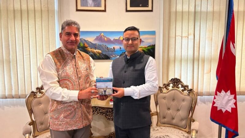 भारत-नेपाल संस्कृत अनुसंधान सहयोग को नई दिशा, उत्तराखंड ने संभाली अग्रणी भूमिका, नई दिल्ली में नेपाल के कार्यवाहक राजदूत डॉ. सुरेन्द्र थापा से संस्कृत शिक्षा सचिव दीपक कुमार की मुलाकात