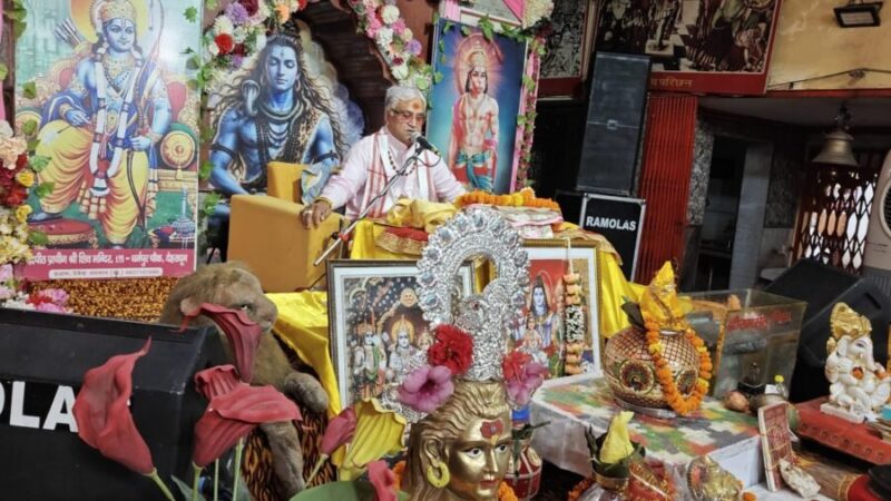 धर्मपुर के प्राचीन शिव मंदिर में शिव महापुराण कथा के पंचम दिवस पर आचार्य सुभाष जोशी ने बताया – ‘ॐ नमः शिवाय’ पंचाक्षर मंत्र कल्याण, शांति और मोक्ष का मार्ग