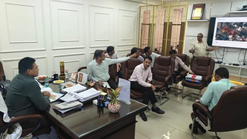 धामी सरकार में राज्य संपत्तियों के विकास को रफ्तार, टिहरी हाउस में 28 बहुमंजिला आवासों का निर्माण, नवी मुंबई के वाशी और हल्द्वानी की योजनाओं की समीक्षा, सचिव आवास डॉ. आर. राजेश कुमार के निर्देश – निर्माण कार्यों में गुणवत्ता, लागत नियंत्रण और समयबद्धता सर्वोच्च प्राथमिकता
