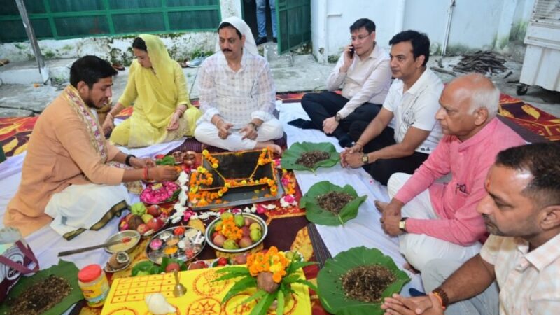 सेवा भारती के बंसल फिजियोथेरेपी सेवा केंद्र का शुभारंभ, ‘नर सेवा नारायण सेवा’ का संदेश, आरएसएस के प्रांत प्रचारक डॉ. शैलेंद्र प्रताप ने किया उद्घाटन