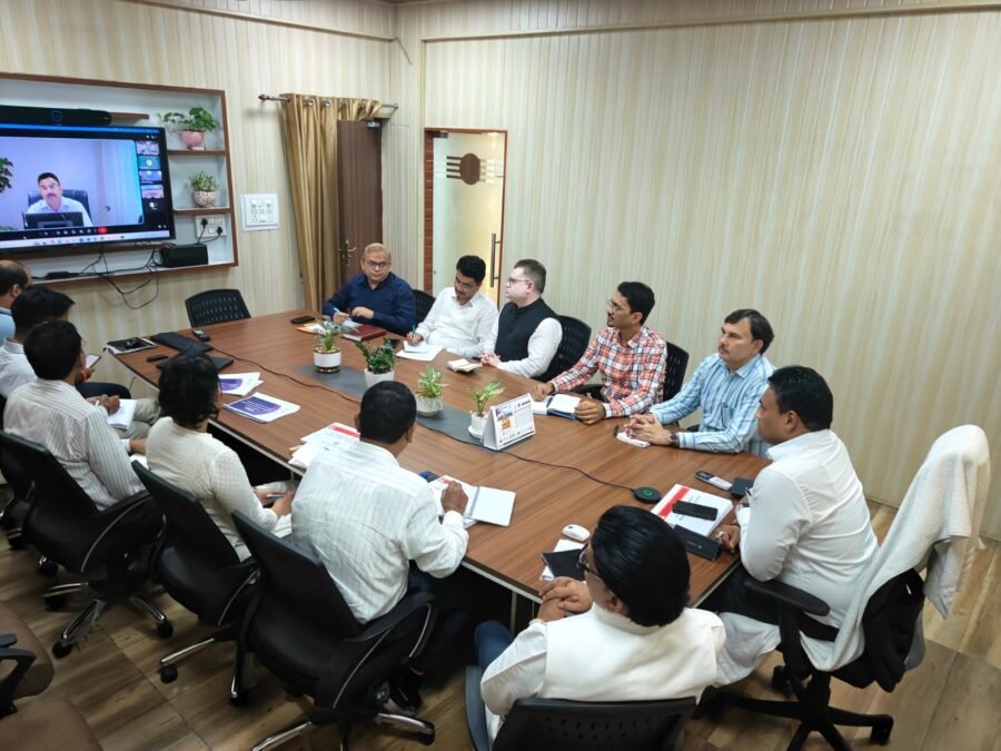 सचिव डॉ. आर राजेश कुमार ने कसी विकास प्राधिकरणों की लगाम, मास्टर प्लान से RERA तक कार्यों की समीक्षा, अधिकारियों को दिए दिशा-निर्देश