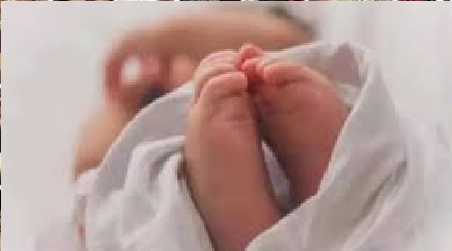उत्तराखंड : नाले के किनारे मिला जीवित नवजात, मुंह में थी रबड़, पुलिस जांच में जुटी