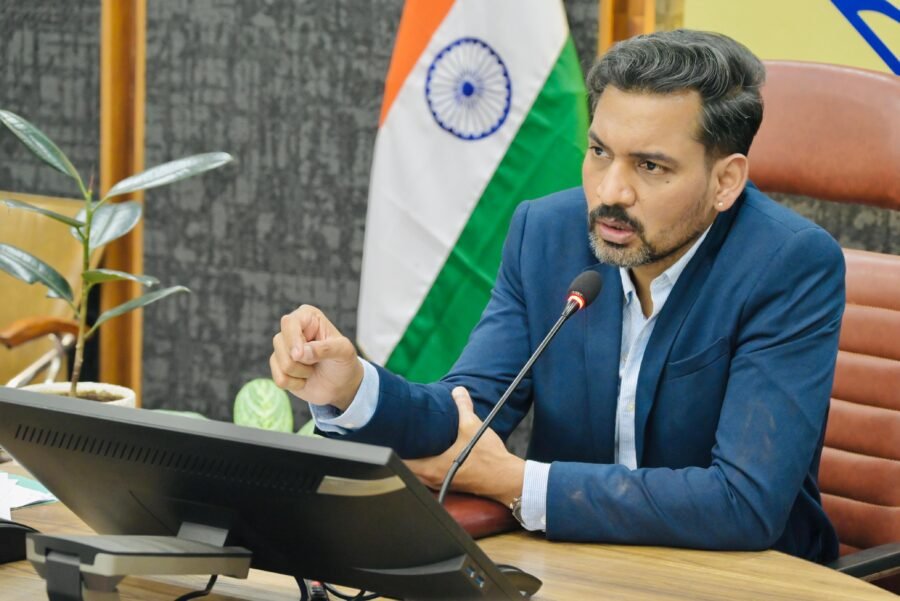 भारी से बहुत भारी वर्षा की चेतावनी के बीच जिला प्रशासन अलर्ट, सभी विभागों को हाई अलर्ट पर रहने के निर्देश