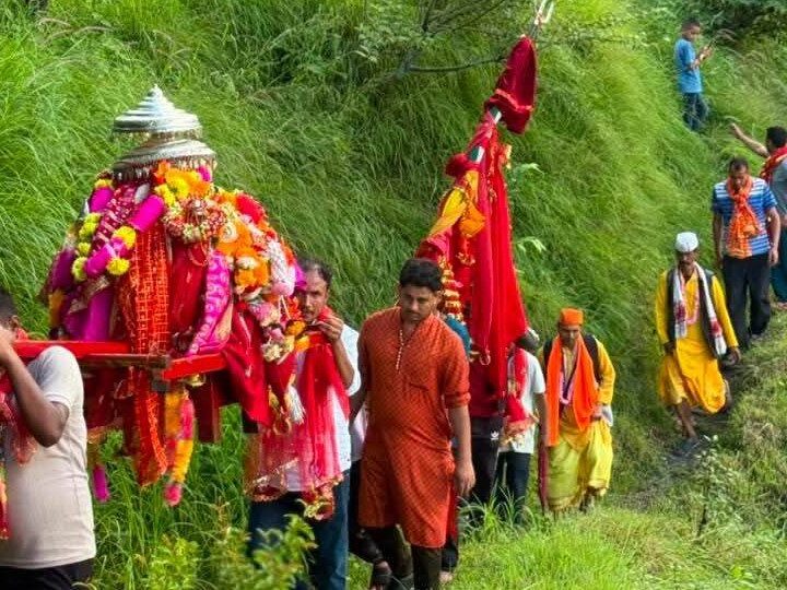 मायके से ससुराल क्षेत्र में पहुंची बधाण की नंदा डोली