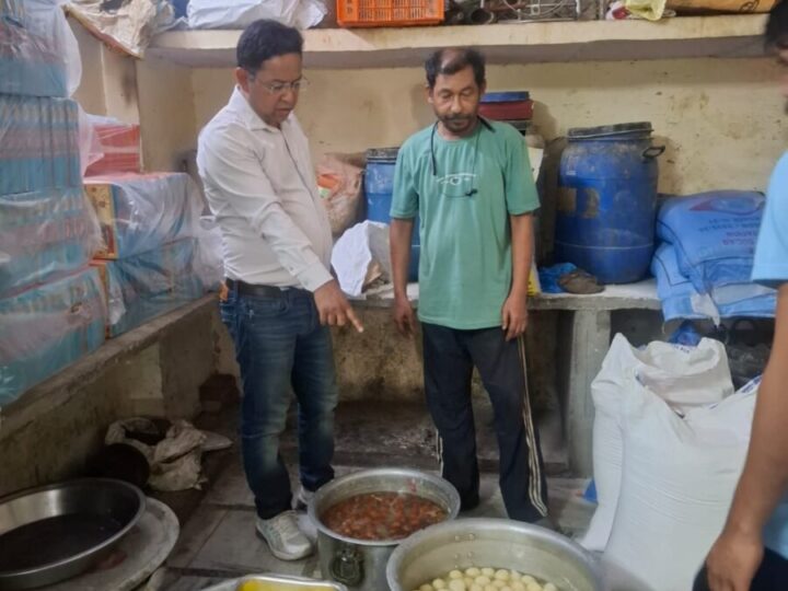 हरिद्वार में खाद्य सुरक्षा विभाग की ताबड़तोड़ कार्रवाई, 10 प्रतिष्ठानों का निरीक्षण; एक्सपायरी डेट के 150 किलो रसगुल्ले मिले, मौके पर कराए नष्ट