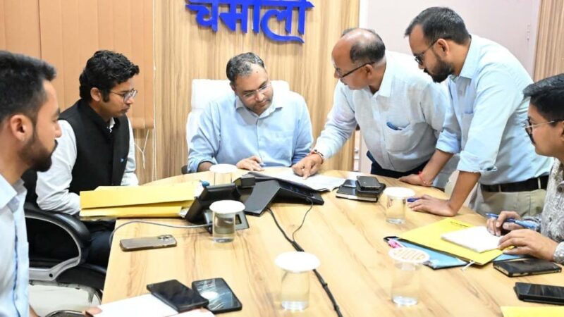पुराने नक्शों से तय होगी वन भूमि, खंगाले दस्तावेज
