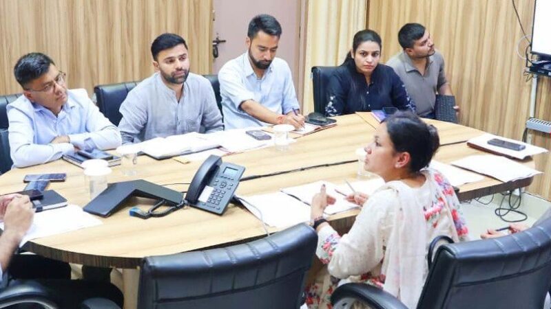आईटीआई प्रशिक्षण को रोजगार से जोड़ें – डीएम गौरव कुमार