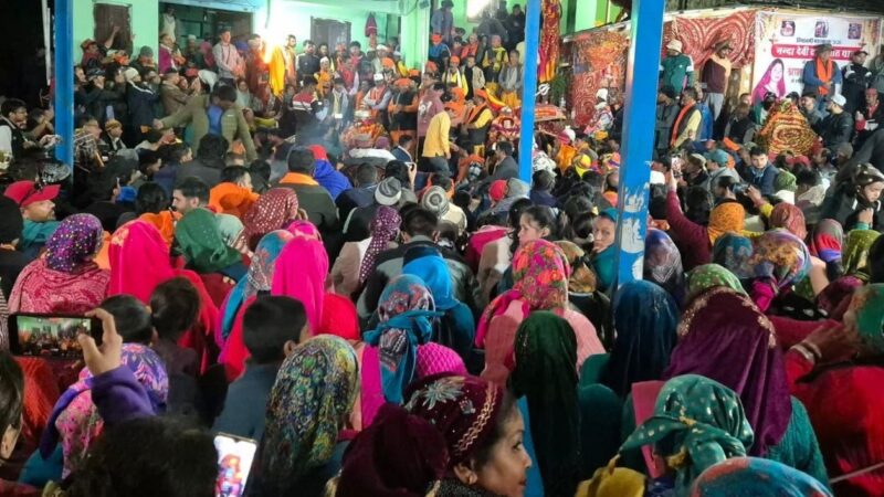 कनोल में नंदामय हुआ पहाड़, देव डोलियों और हजारों श्रद्धालुओं का जमावड़ा