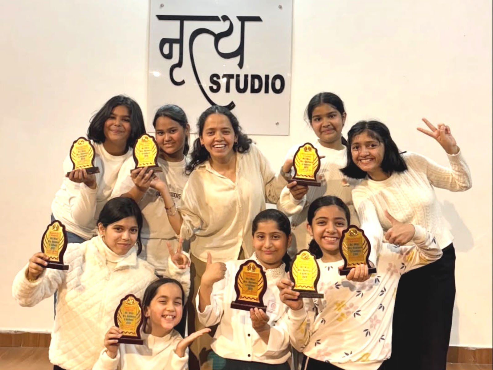 कभी टीवी देखकर सीखा डांस, आज कोटद्वार के बच्चों और महिलाओं के लिए बना रहीं मंच – जानिए शिल्पा की कहानी