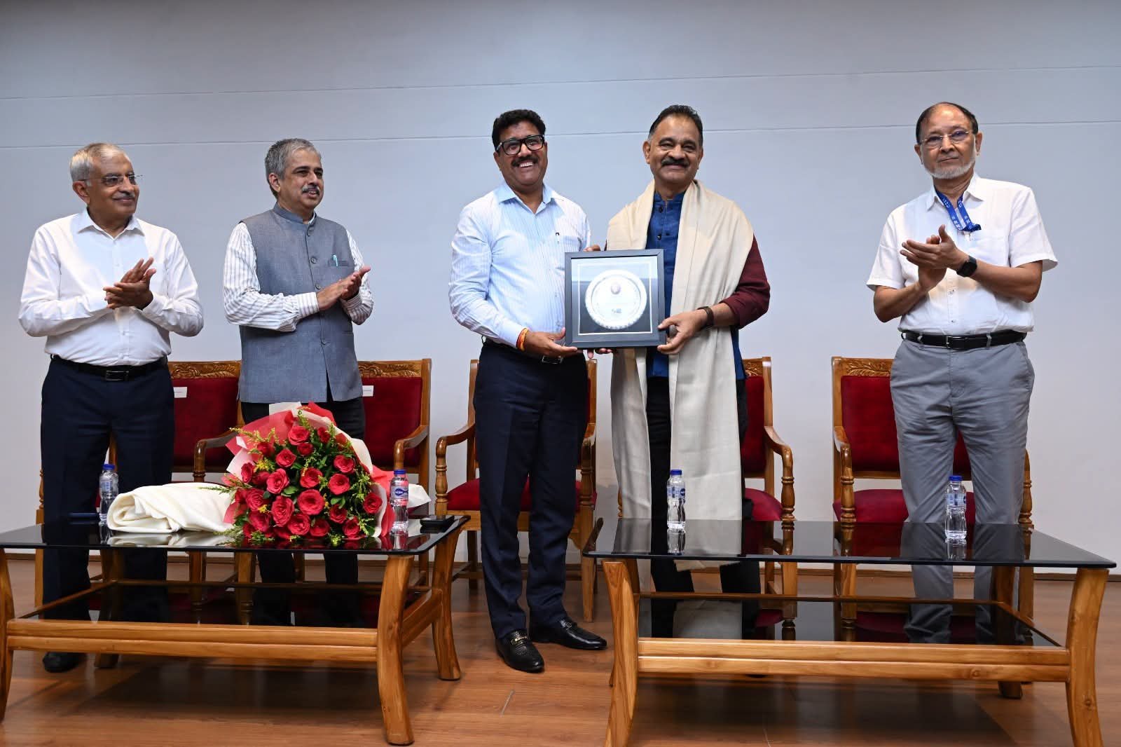 शिक्षा के क्षेत्र में स्वामी राम हिमालयन विश्वविद्यालय के अथक प्रयासों का देश दुनिया को मिल रहा लाभ – डॉ. विजय धस्माना