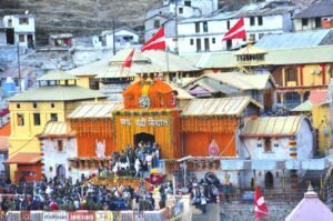 चारधामों को प्लास्टिक मुक्त बनाने में जुटी धामी सरकार, नगर पंचायतों ने अभियान चलाकर एकत्रित किया 798 टन कचरा